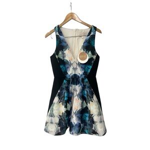 NWT Keepsake Modern Art Mini Sleeveless Fit Flare Dress M